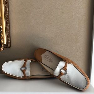 Talbots two-toned pebbled leather mules